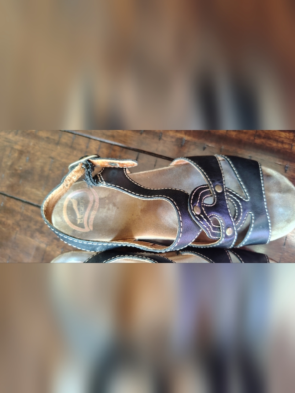 Dansko Black Leather Open Toe Platform Clogs/Sandals with Wood-Effect Sole - Picture 11 of 16